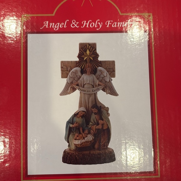 Angel and Holy Family Statue - Picture 5 of 6